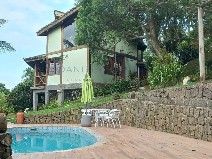 Foto 3 de Casa com 3 quartos à venda, 220m2 em Barra Velha, Ilhabela - SP