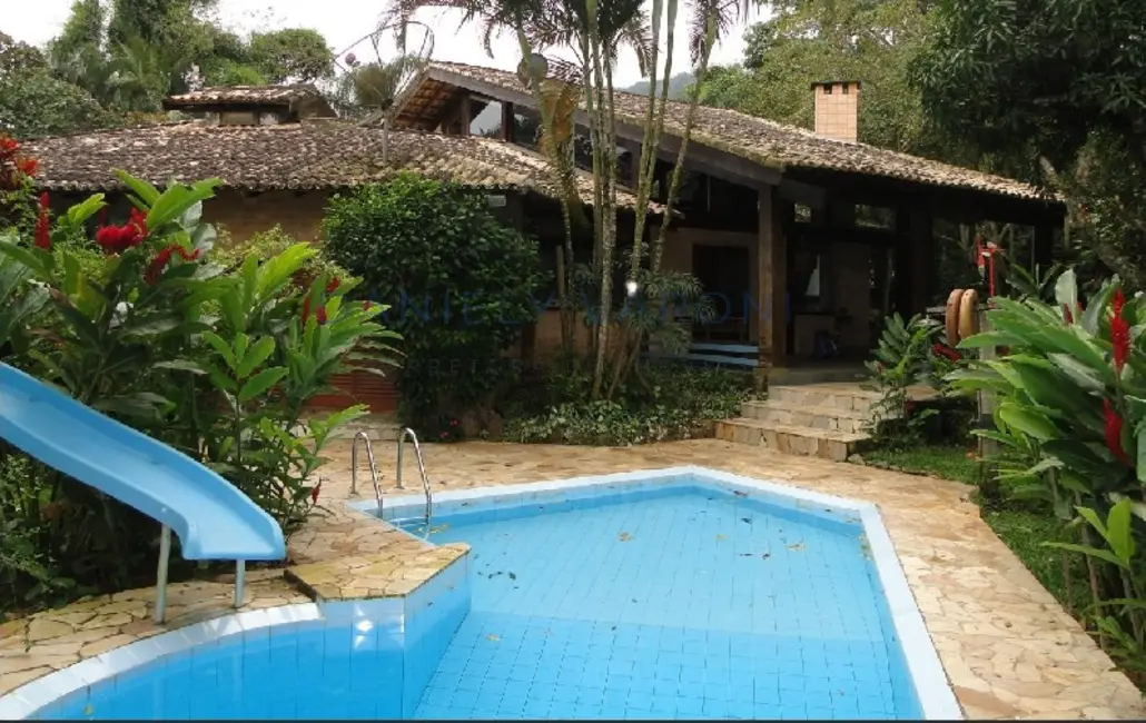 Foto 1 de Casa com 3 quartos à venda, 302m2 em Ilhabela - SP