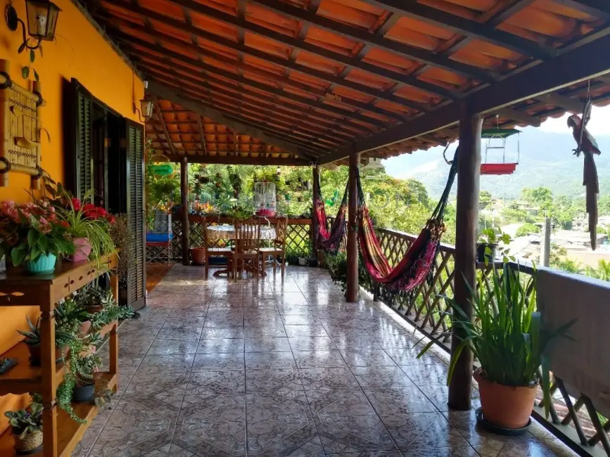 Foto 1 de Casa com 5 quartos à venda, 156m2 em Barra Velha, Ilhabela - SP