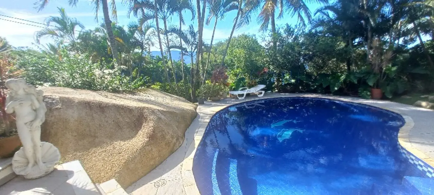 Foto 2 de Casa com 4 quartos à venda, 266m2 em Ilhabela - SP