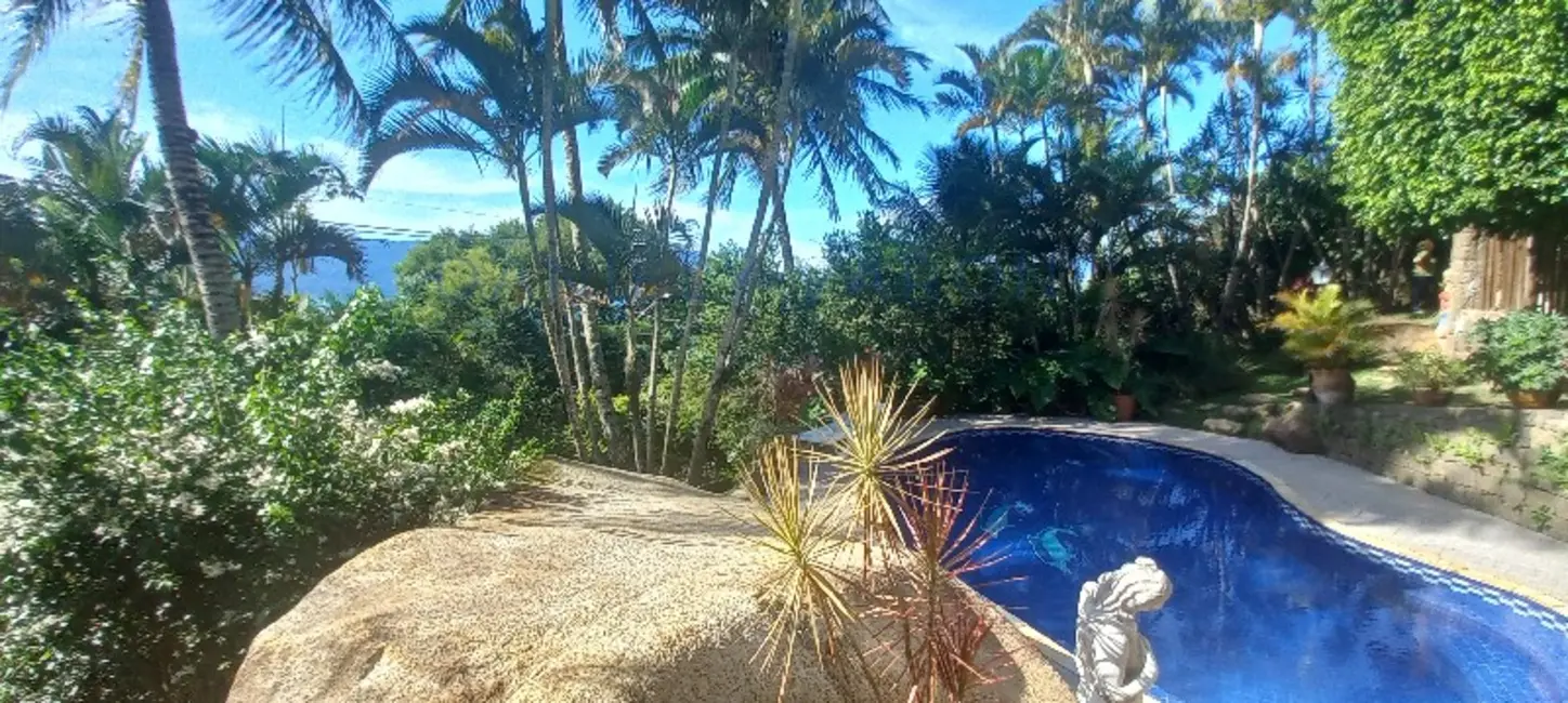 Foto 1 de Casa com 4 quartos à venda, 266m2 em Ilhabela - SP