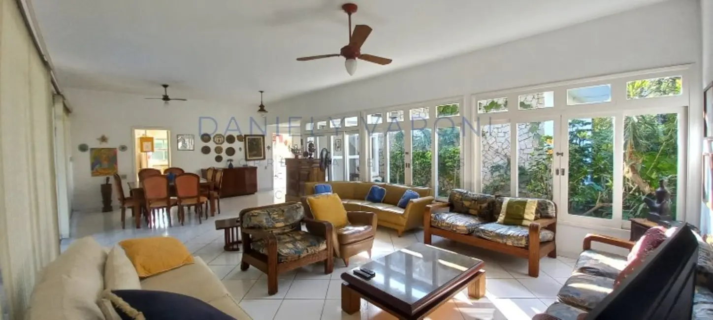 Foto 1 de Casa com 4 quartos à venda, 403m2 em Ilhabela - SP