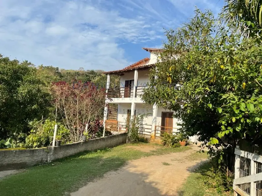 Foto 1 de Casa com 6 quartos à venda, 139m2 em Ilhabela - SP