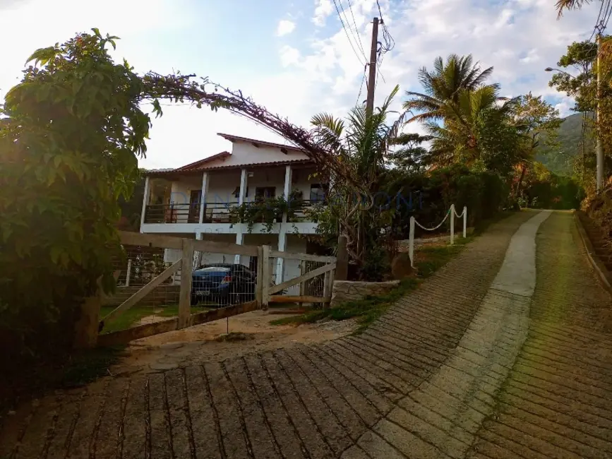 Foto 2 de Casa com 6 quartos à venda, 139m2 em Ilhabela - SP