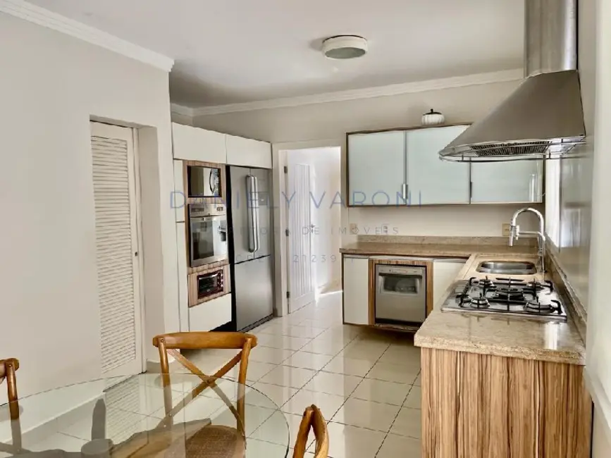 Casa com 4 quartos à venda, 347m2 em Ilhabela - SP - imagem 8 Foto 8 de Casa com 4 quartos à venda, 347m2 em Ilhabela - SP