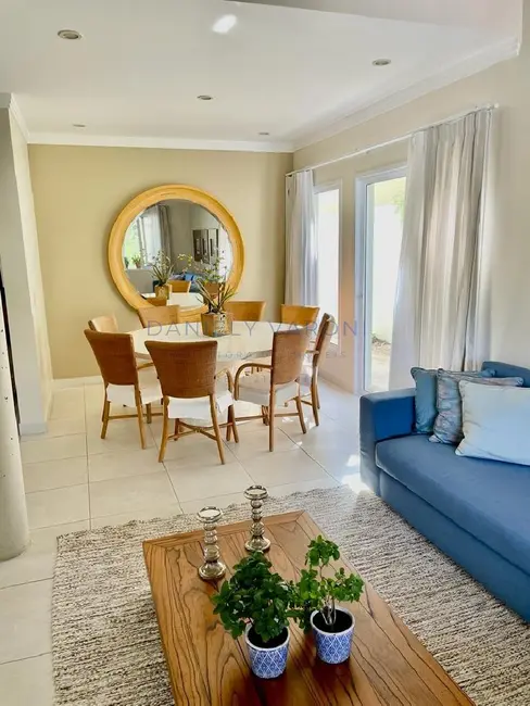 Casa com 4 quartos à venda, 347m2 em Ilhabela - SP - imagem 5 Foto 5 de Casa com 4 quartos à venda, 347m2 em Ilhabela - SP