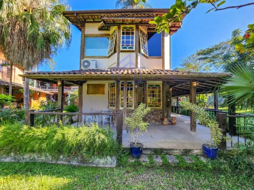 Foto 2 de Casa de Condomínio com 2 quartos à venda, 138m2 em Ilhabela - SP