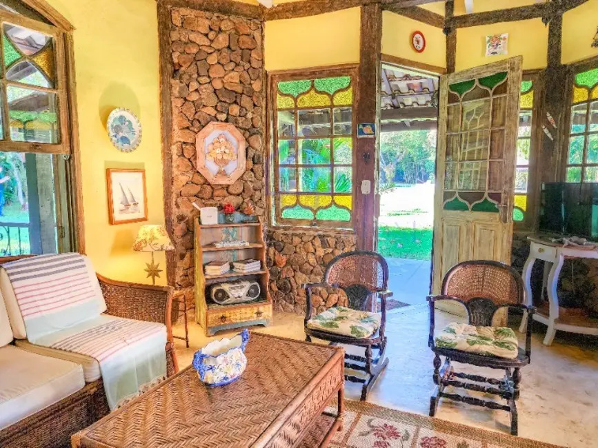 Foto 8 de Casa de Condomínio com 2 quartos à venda, 138m2 em Ilhabela - SP