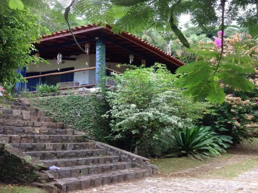 Foto 3 de Casa com 5 quartos à venda, 628m2 em Ilhabela - SP