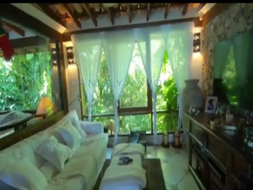 Foto 5 de Casa com 7 quartos à venda, 909m2 em Barra Velha, Ilhabela - SP