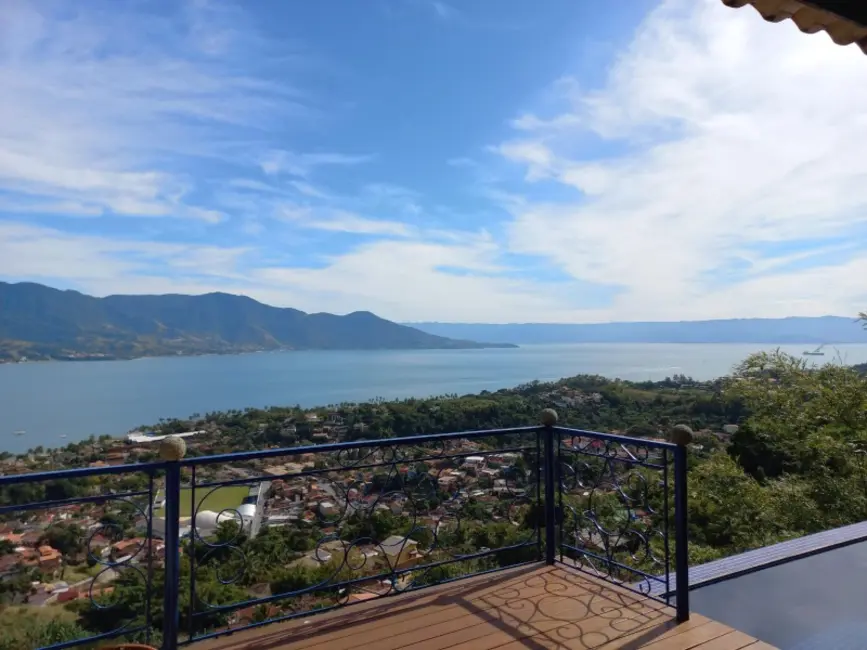 Foto 3 de Casa com 4 quartos à venda, 400m2 em Ilhabela - SP