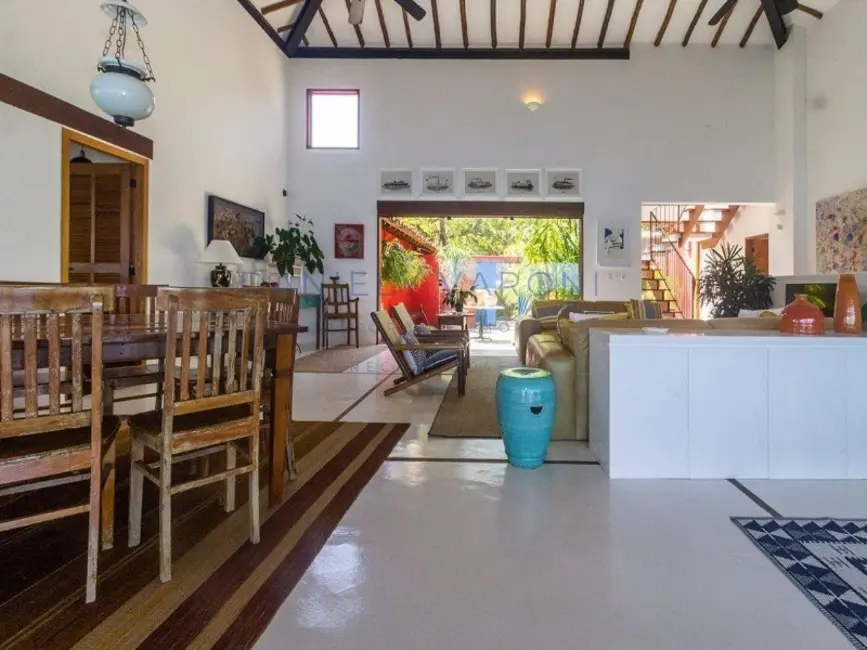 Foto 9 de Casa com 6 quartos à venda, 458m2 em Ilhabela - SP