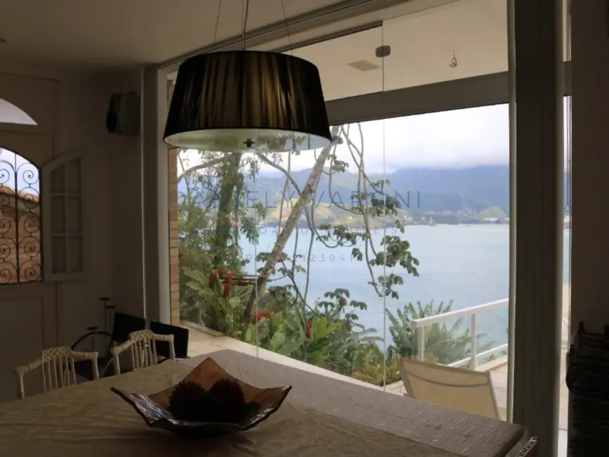 Foto 7 de Casa de Condomínio com 6 quartos à venda, 313m2 em Ilhabela - SP