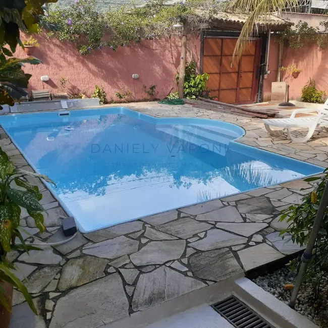 Foto 3 de Casa com 5 quartos à venda, 179m2 em Ilhabela - SP