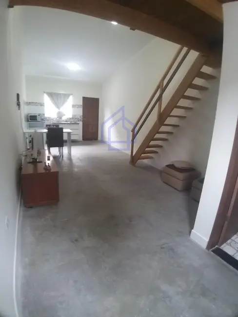 Foto 2 de Casa com 1 quarto para alugar, 33m2 em Ilhabela - SP