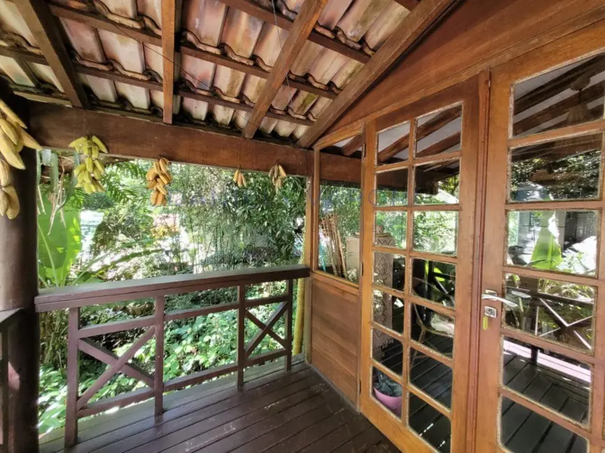 Foto 3 de Casa de Condomínio com 2 quartos à venda, 100m2 em Ilhabela - SP