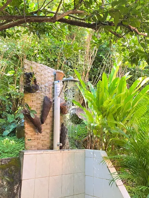 Foto 9 de Apartamento com 1 quarto para alugar, 20m2 em Ilhabela - SP