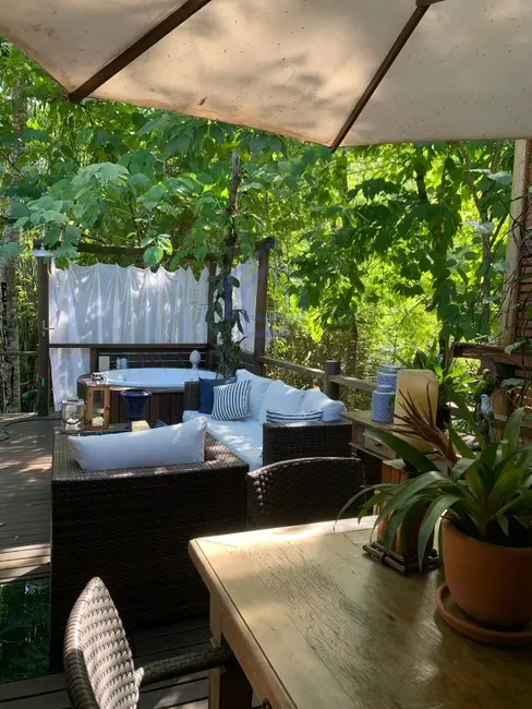 Foto 5 de Casa de Condomínio com 3 quartos à venda, 200m2 em Ilhabela - SP