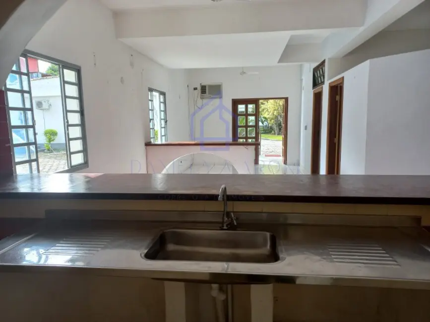 Foto 4 de Casa de Condomínio com 2 quartos à venda, 122m2 em Ilhabela - SP