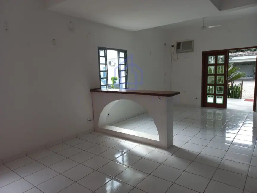 Foto 2 de Casa de Condomínio com 2 quartos à venda, 122m2 em Ilhabela - SP