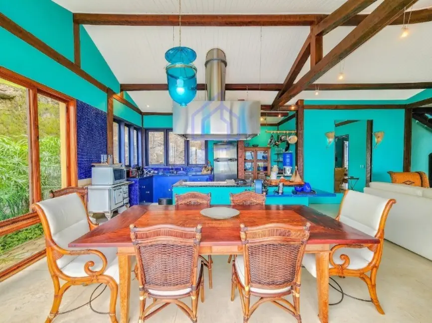 Foto 8 de Casa de Condomínio com 4 quartos à venda, 289m2 em Ilhabela - SP