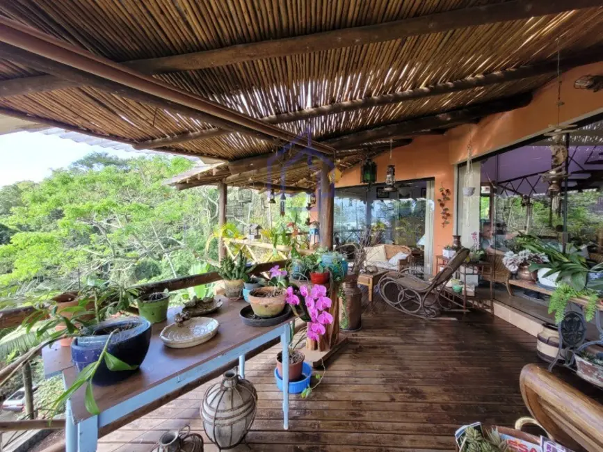 Foto 3 de Casa com 3 quartos à venda, 345m2 em Ilhabela - SP