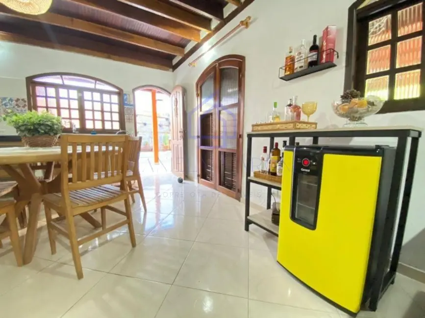 Foto 4 de Casa com 2 quartos à venda, 218m2 em Ilhabela - SP