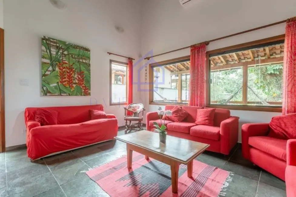 Foto 6 de Casa com 6 quartos para alugar, 240m2 em Ilhabela - SP