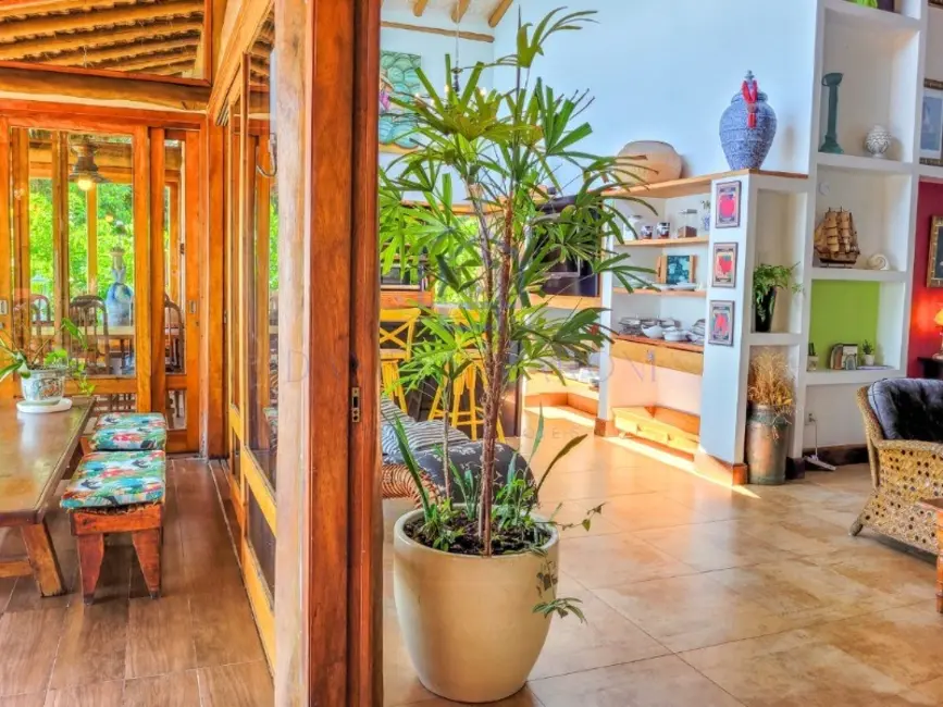 Foto 8 de Casa de Condomínio com 4 quartos à venda, 247m2 em Ilhabela - SP