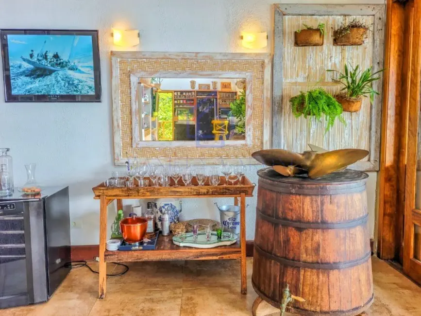 Foto 5 de Casa de Condomínio com 4 quartos à venda, 247m2 em Ilhabela - SP