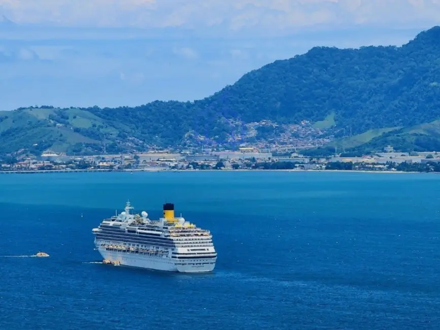 Foto 4 de Casa de Condomínio com 8 quartos à venda, 910m2 em Ilhabela - SP