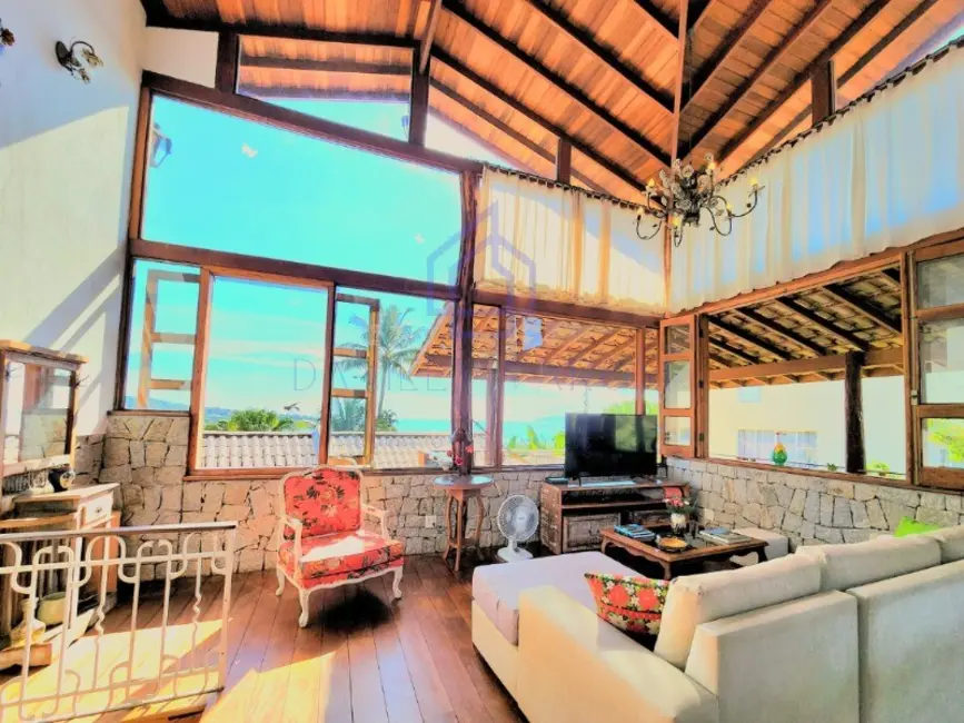 Foto 6 de Casa com 3 quartos à venda, 310m2 em Ilhabela - SP