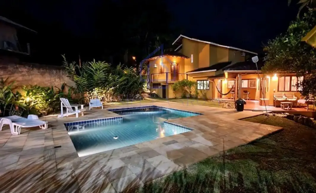 Foto 1 de Casa com 4 quartos à venda, 280m2 em Ilhabela - SP