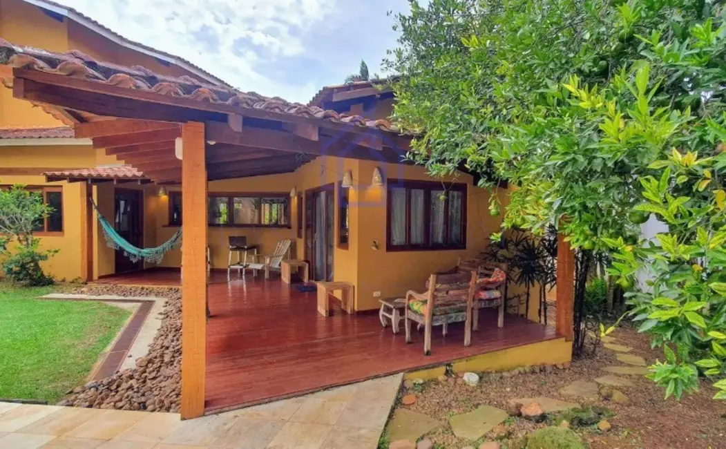 Foto 6 de Casa com 4 quartos à venda, 280m2 em Ilhabela - SP