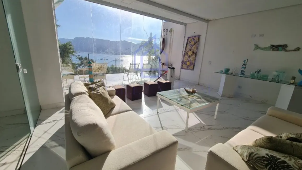Foto 3 de Casa com 4 quartos à venda, 200m2 em Ilhabela - SP