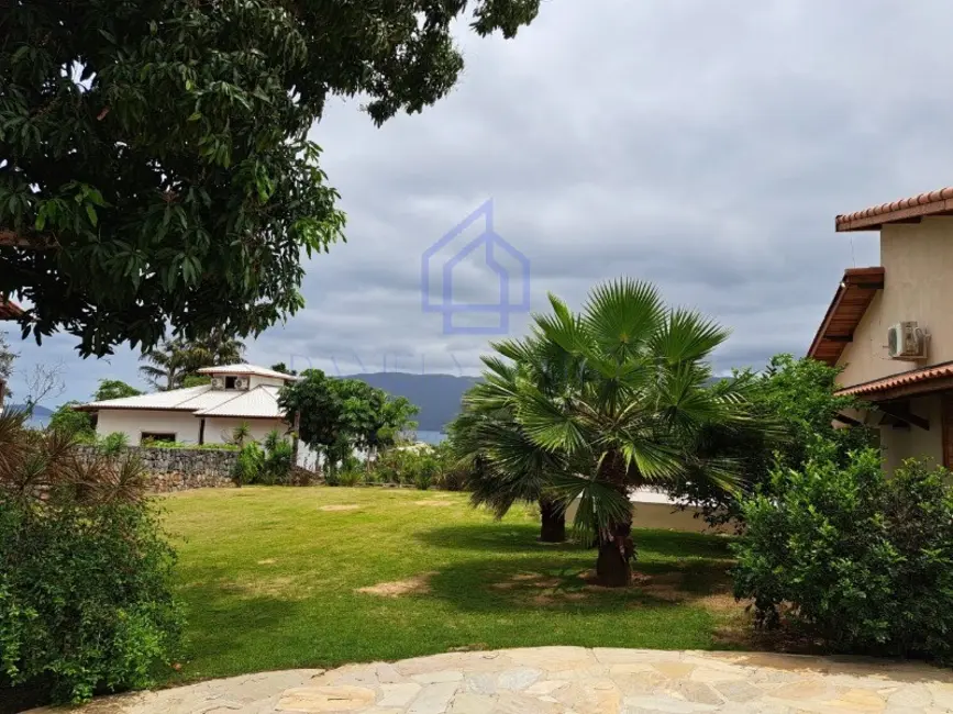 Foto 6 de Casa com 4 quartos à venda, 330m2 em Ilhabela - SP