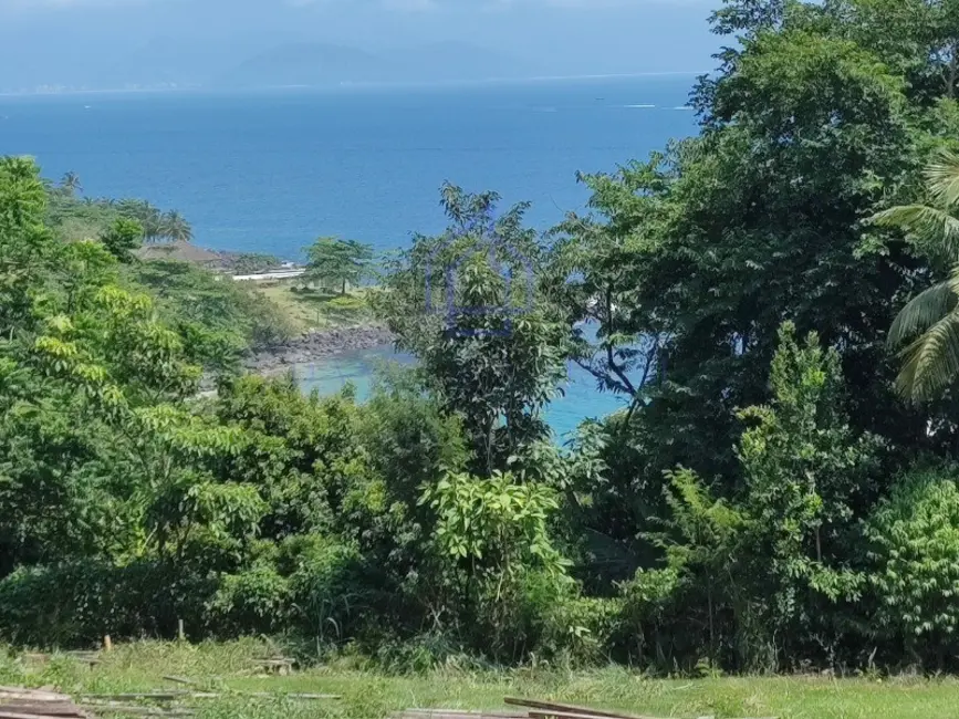 Foto 2 de Terreno / Lote à venda, 2296m2 em Ilhabela - SP