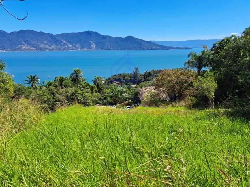 Foto 2 de Terreno / Lote à venda, 762m2 em Ilhabela - SP