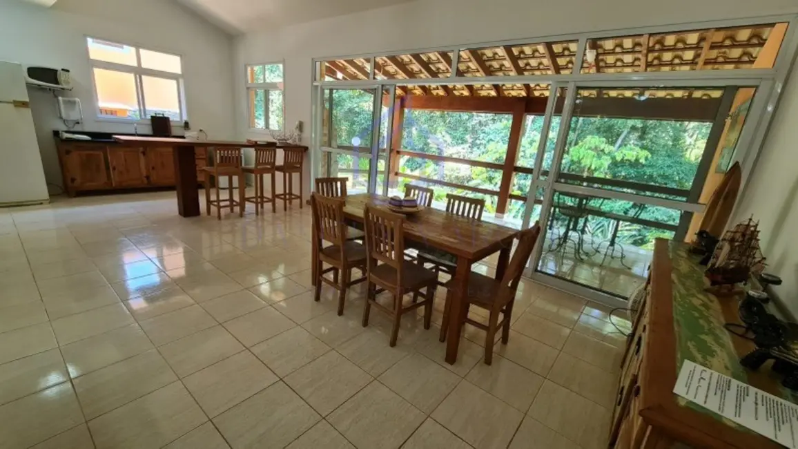 Foto 6 de Casa de Condomínio com 3 quartos à venda, 178m2 em Ilhabela - SP