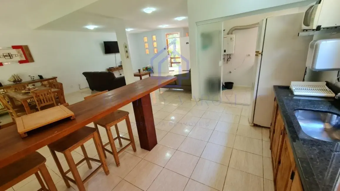 Foto 8 de Casa de Condomínio com 3 quartos à venda, 178m2 em Ilhabela - SP