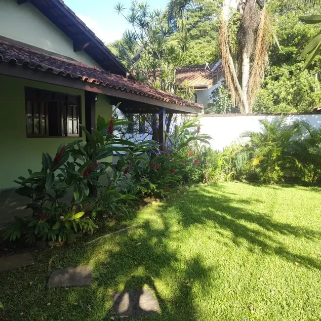 Foto 3 de Casa com 3 quartos à venda, 222m2 em Ilhabela - SP