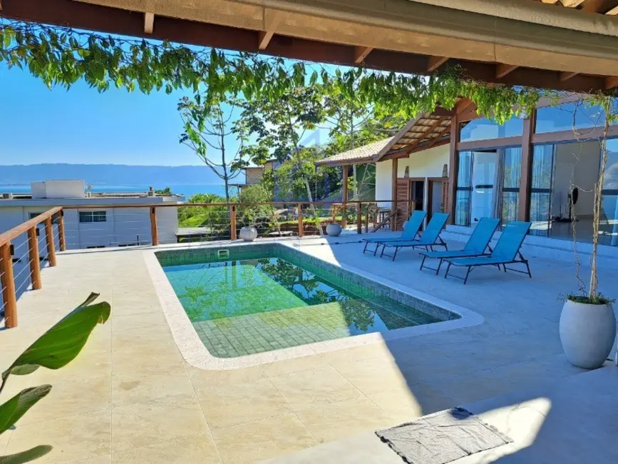 Foto 4 de Casa com 6 quartos à venda, 535m2 em Ilhabela - SP