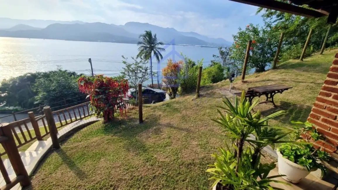 Foto 2 de Casa com 2 quartos à venda, 150m2 em Ilhabela - SP