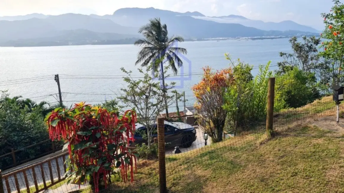 Foto 3 de Casa com 2 quartos à venda, 150m2 em Ilhabela - SP