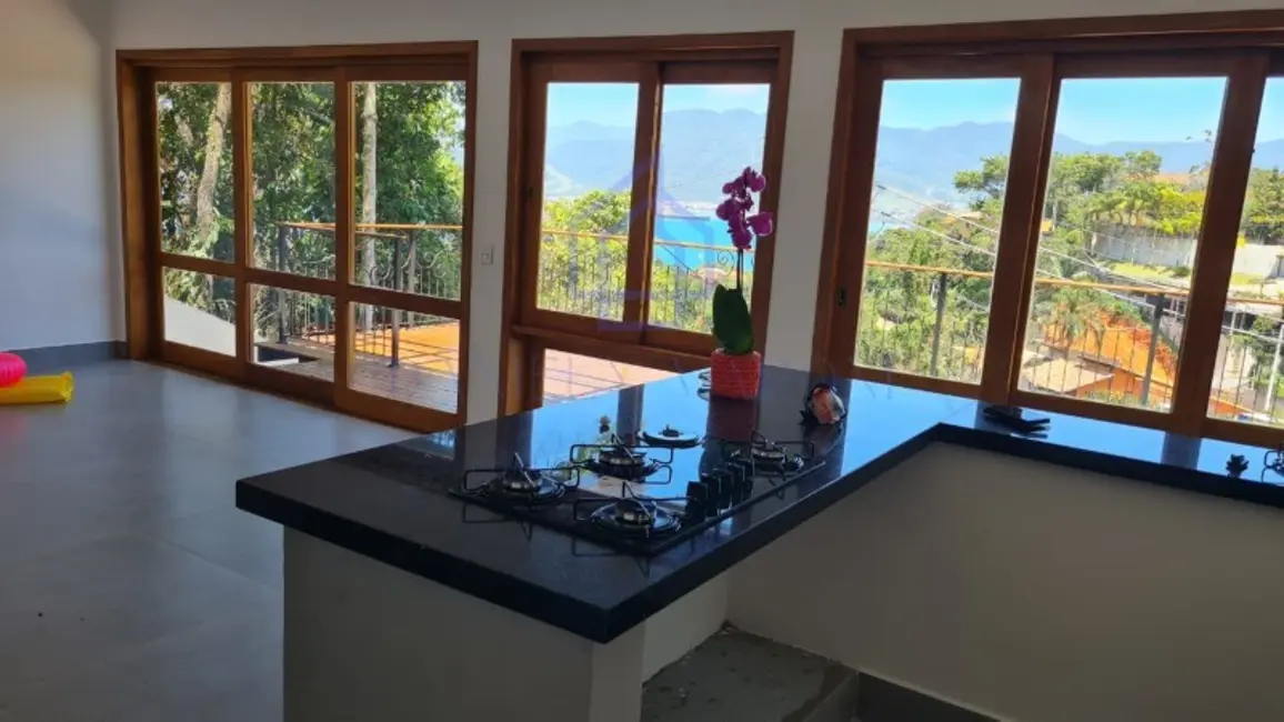 Foto 6 de Casa com 4 quartos à venda e para alugar, 183m2 em Ilhabela - SP