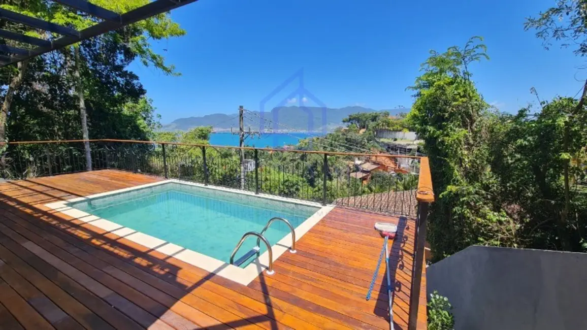 Foto 1 de Casa com 4 quartos à venda e para alugar, 183m2 em Ilhabela - SP