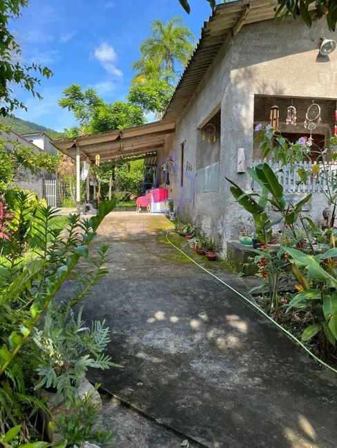 Foto 6 de Casa com 2 quartos à venda, 78m2 em Ubatuba - SP