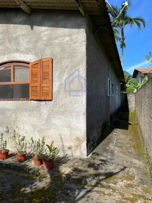 Foto 8 de Casa com 2 quartos à venda, 78m2 em Ubatuba - SP