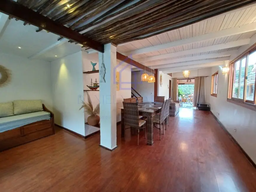 Foto 6 de Casa de Condomínio com 3 quartos à venda, 51m2 em Ilhabela - SP