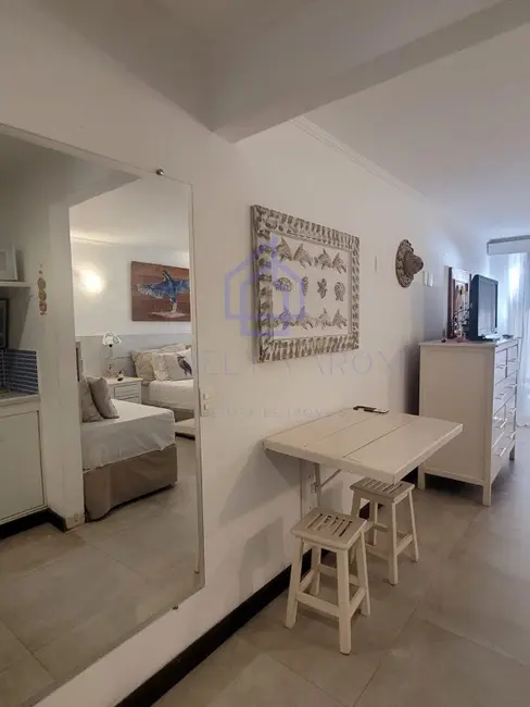 Foto 6 de Apartamento com 1 quarto à venda, 33m2 em Ilhabela - SP